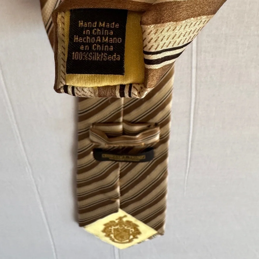 Donald Trump Signature Collection 100% Silk Gold Striped Men's Tie